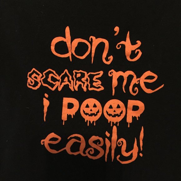 "DON'T SCARE ME I POOP EASILY!" Onesie 6-9 Months - Picture 2 of 3